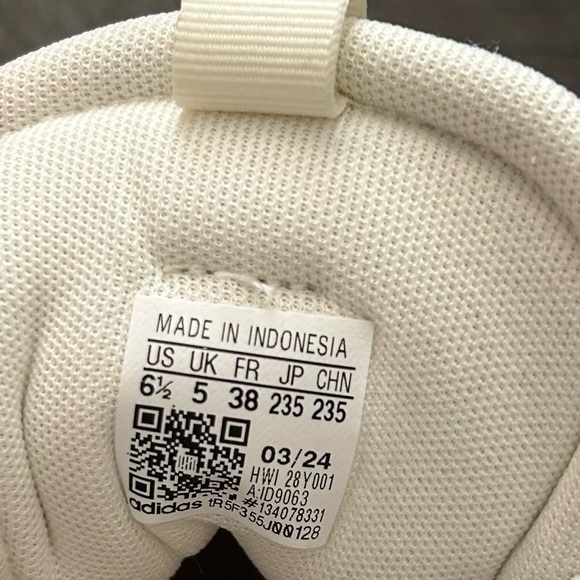 addidas VL Court 3.0 Sneakers - Picture 3 of 3